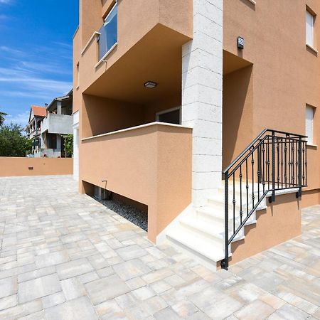 Apartment Matea Zadar Bagian luar foto